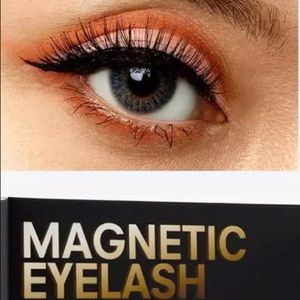 SOLD NWT Magnetic Eyeliner and 4 Pair of Eyelashes